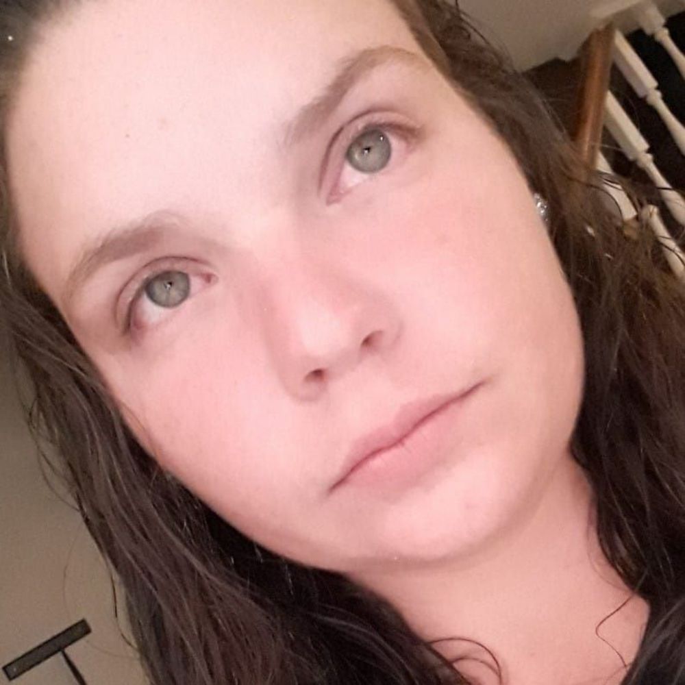 Meet your Posher, Caitlyn